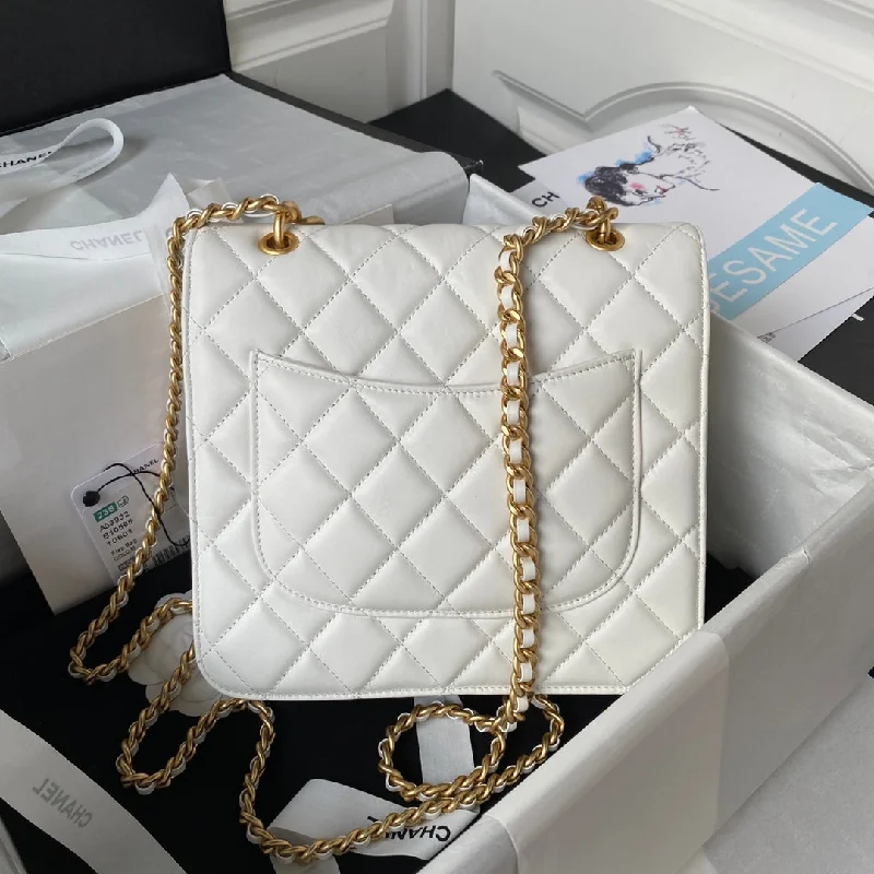 Chanel - Luxury Bag - CHL - 239