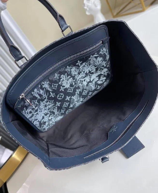 Louis Vuitton Grand Sac Bag