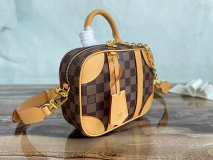 Louis Vuitton Valisette Soupe BB Bag