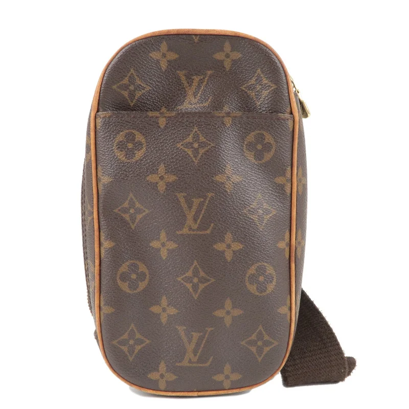 Louis Vuitton Monogram Pochette Gange Cross Body Bag M51870